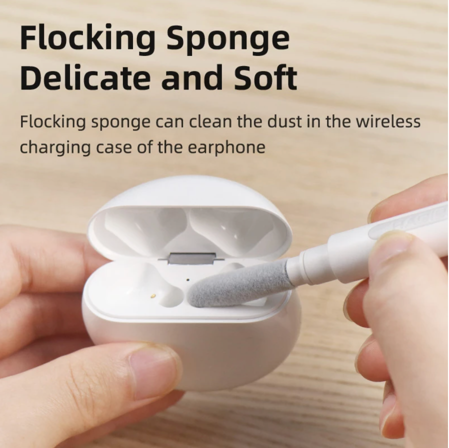 Manual Earbud Cleaning Kit